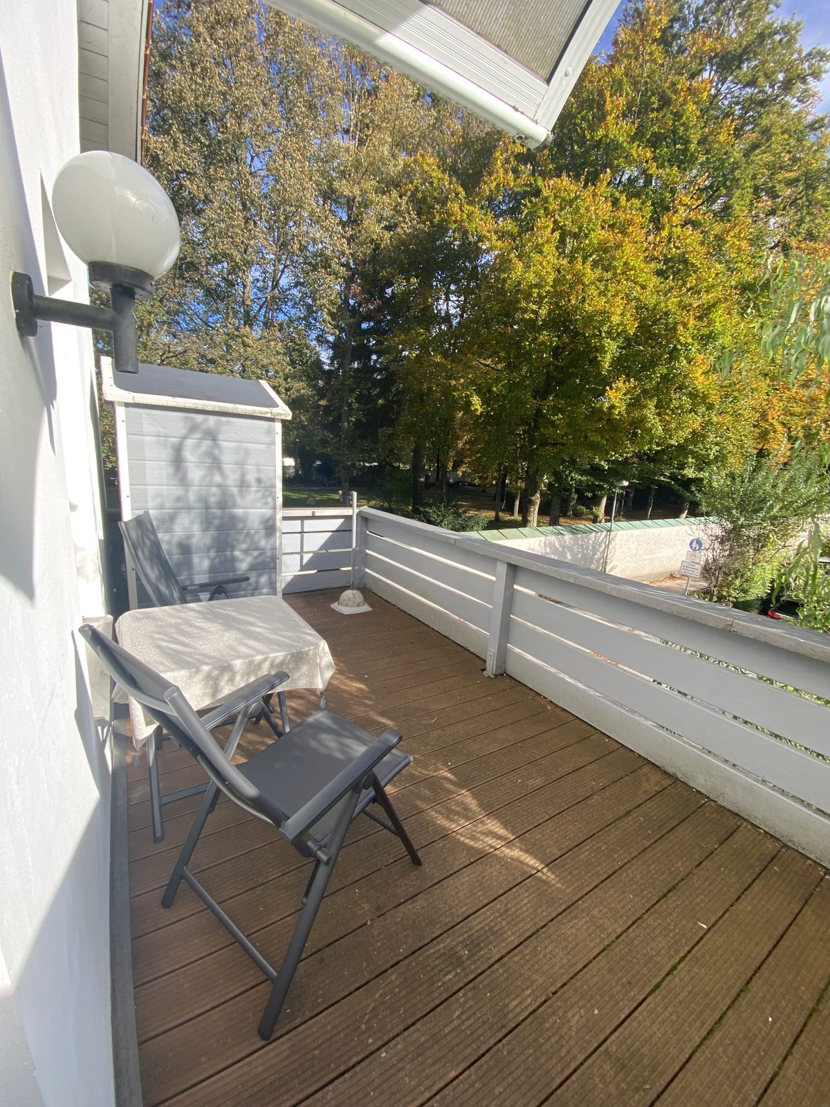 Balkon mit Blick zum Franziskanergarten